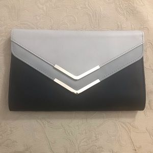 Aldo clutch